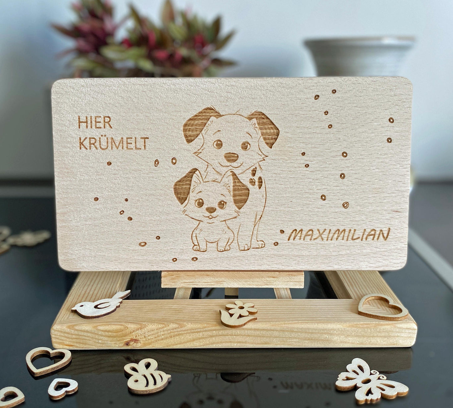Holzbrettchen für Kinder, Gravur Hunde, Frühstücksbrettchen mit Namen, Holzbrett Geschenk Kinder, personalisiertes Brettchen, Schneidebrett