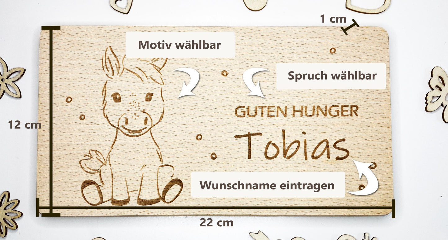 Holzbrettchen für Kinder mit Gravur Bauernhoftiere, Frühstücksbrett mit Namen, personalisiertes Schneidebrettchen