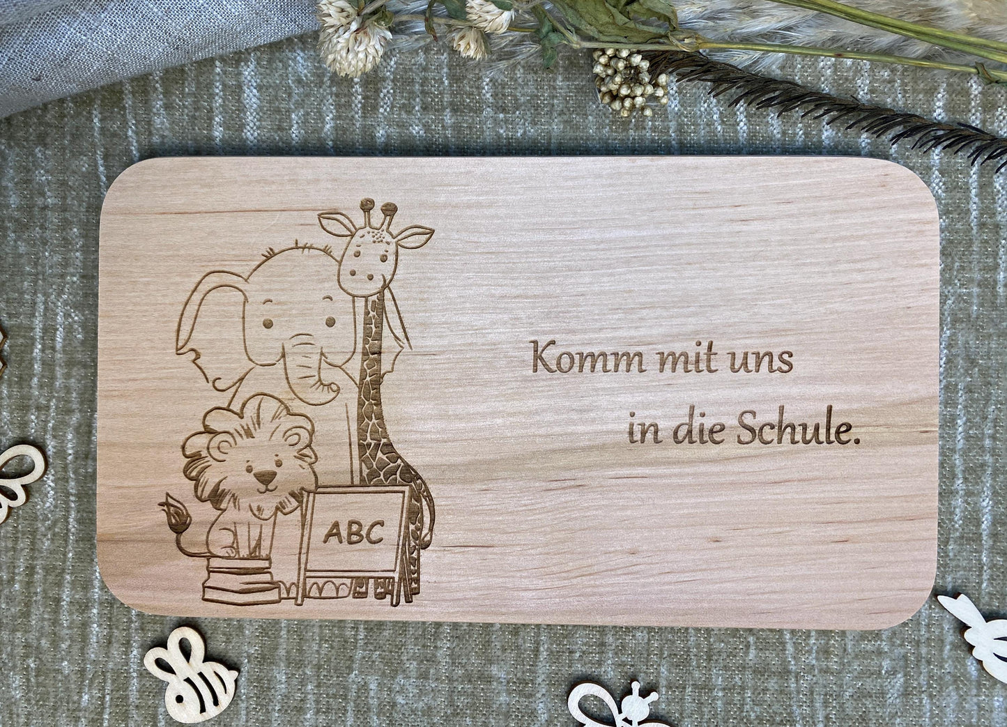 Holzbrett zur Schuleinführung, Küchenbrett Schulkind, Frühstücksbrett ABC Gravur, Holz Frühstücksbrettchen Tiere, Brettchen Holz Schulanfang