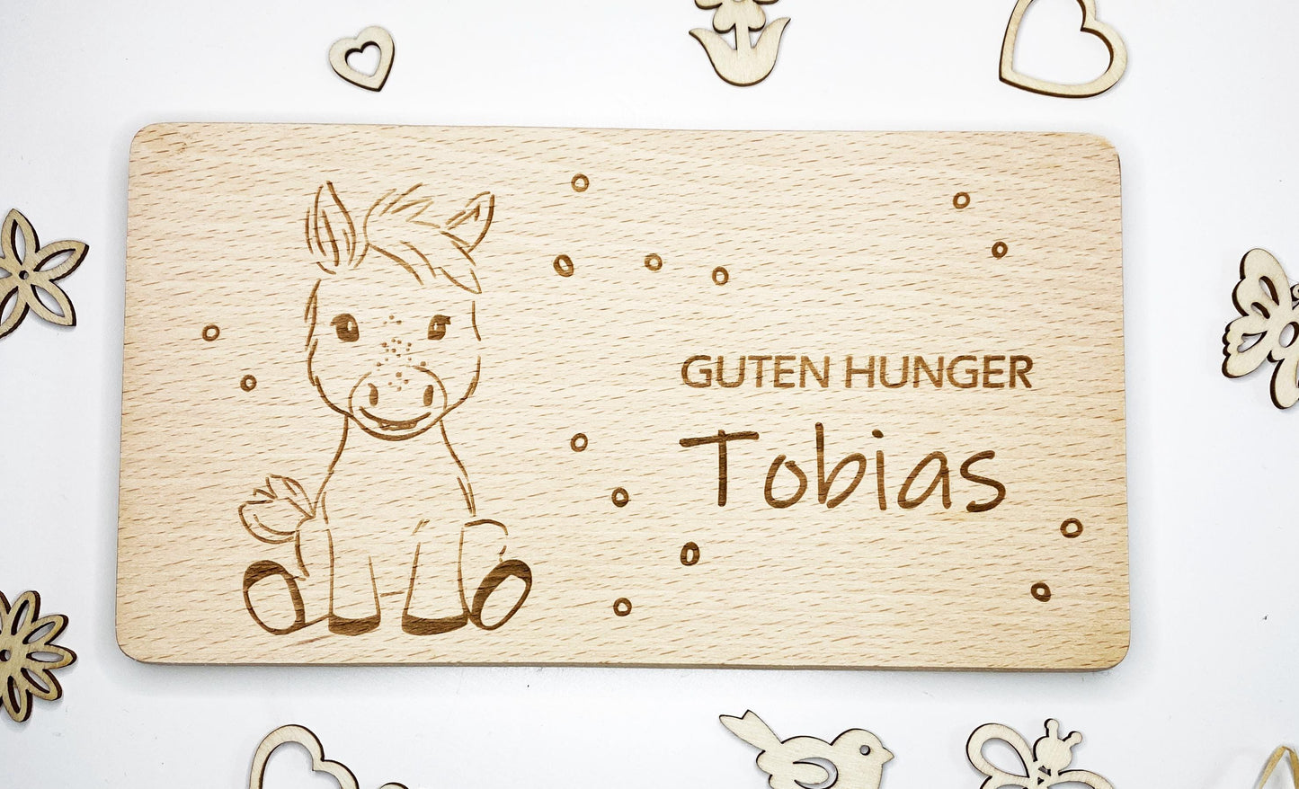 Holzbrettchen für Kinder mit Gravur Bauernhoftiere, Frühstücksbrett mit Namen, personalisiertes Schneidebrettchen