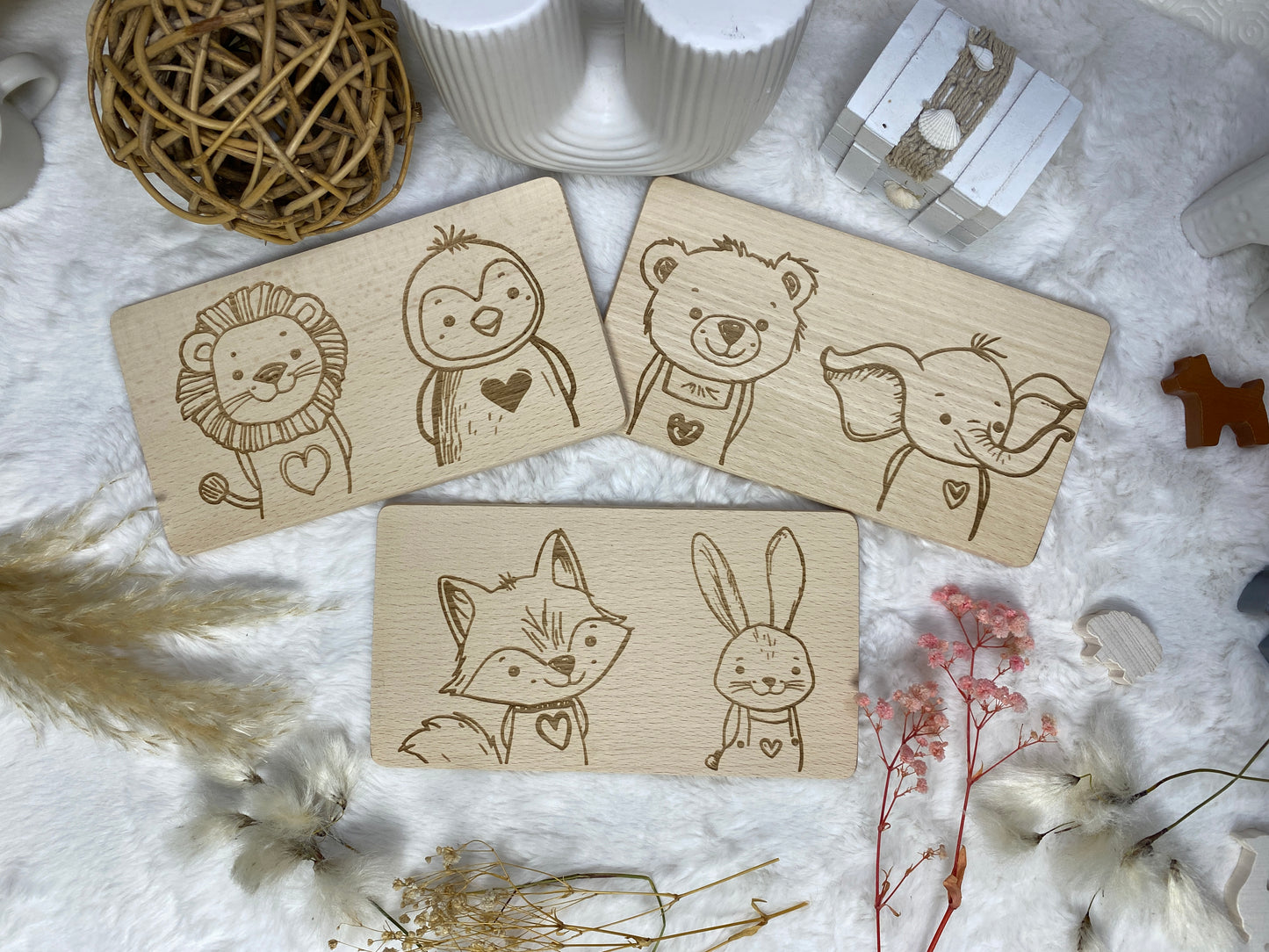 Frühstücksbrettchen personalisiert, Holzbrettchen für Kinder mit Namensgravur, Schneidebrettchen aus Holz mit Tier, Vesper Brettchen