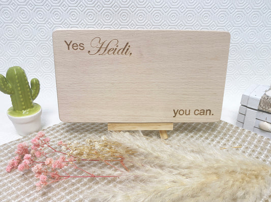 Schneidebrett zur Motivation mit Namen, Holzbrett Stärkung zur Prüfung, Aufmerksamkeit für ein Vorhaben, Frühstücksbrett Yes you can Gravur