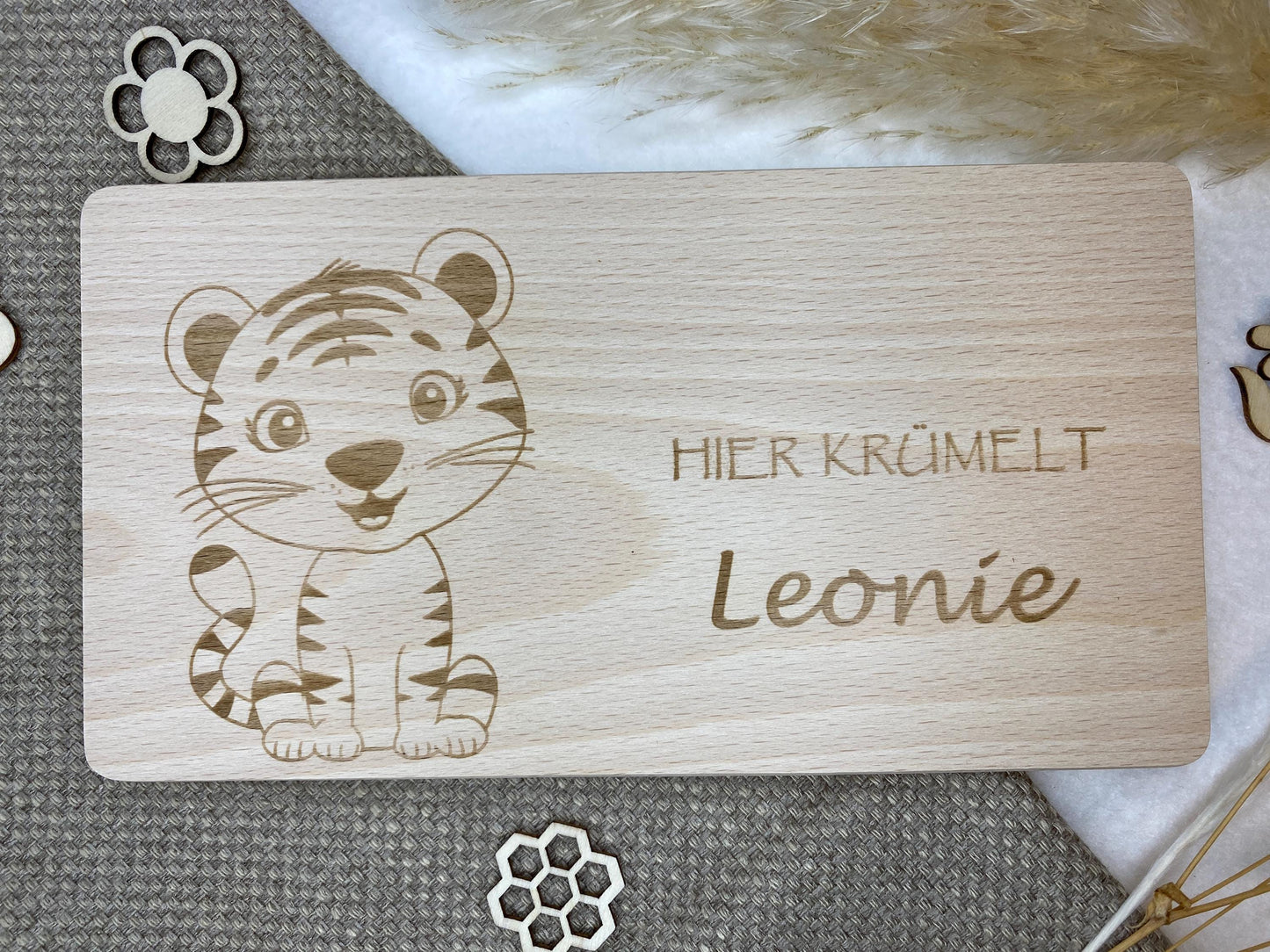 Holzbrettchen für Kinder mit Gravur, Frühstücksbrettchen mit Namen, Holzbrett Geschenk Kinder, personalisiertes Brettchen, Schneidebrettchen